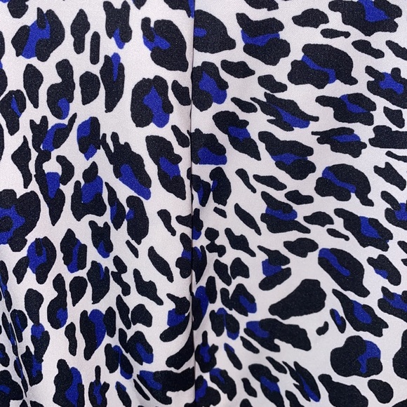 Blue leopard print pencil skirt - Picture 2 of 6